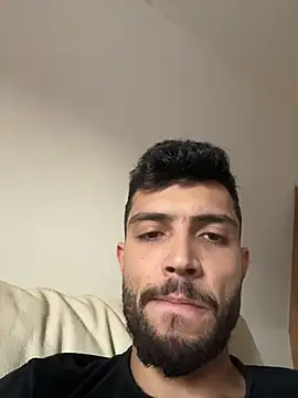 Snapshot of Z-man- chatting on July 15, 2026, 6:13 pm Z-man- online show from July 15, 2026, 6:13 pm