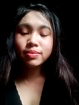 Snapshot of _YouAreMySunShine_ chatting on May 12, 2026, 7:49 am YouAreMySunShine online show from May 12, 2026, 7:49 am