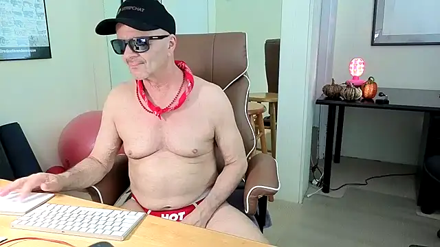 hotdadbod online show from November 22, 2025, 9:25 pm