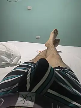 Alejo10051 online show from July 17, 2026, 1:45 am