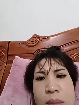 rosex-Z online show from May 24, 2026, 10:42 am