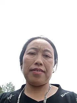 Snapshot of lili_anhh chatting on May 29, 2026, 5:16 am lili anhh online show from May 29, 2026, 5:16 am