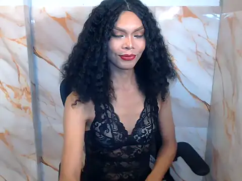 Serenamarqueza online show from July 8, 2026, 6:34 pm