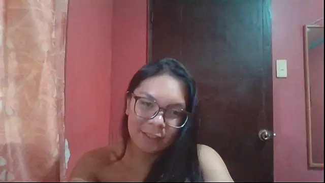 mamacitttaa online show from May 31, 2026, 2:42 am