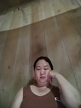 Full039 online show from May 25, 2026, 5:24 am