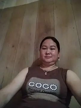 Full039 online show from May 27, 2026, 5:59 am