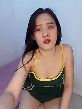 sweetmiyukiki online show from June 18, 2026, 5:19 am