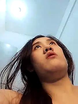 sweetmiyukiki online show from July 7, 2026, 11:25 am