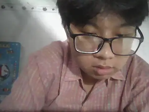 Snapshot of yours_c chatting on October 25, 2025, 1:35 am yours c online show from October 25, 2025, 1:35 am