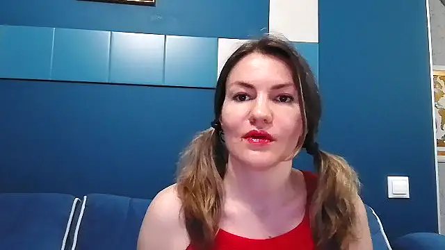 Margarett online show from May 17, 2026, 4:47 pm