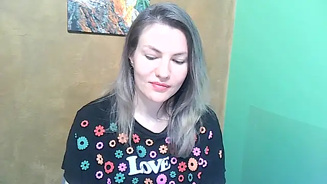 Margarett online show from May 22, 2026, 10:26 pm