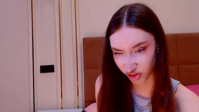 lalisabrown online show from May 25, 2026, 3:23 am