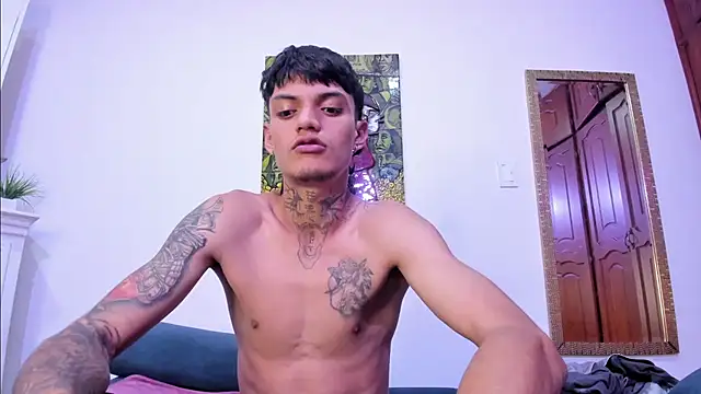 max kallifa online show from May 29, 2026, 2:31 am