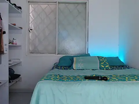 Snapshot of Julieta-spencer chatting on May 23, 2026, 1:15 pm Julieta-spencer online show from May 23, 2026, 1:15 pm