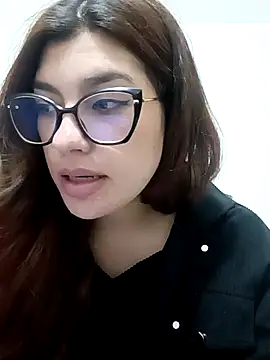 cutetemari online show from May 31, 2026, 1:03 am