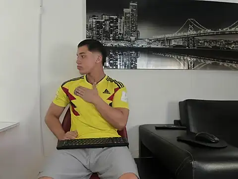 rocco gym online show from July 3, 2026, 7:31 pm