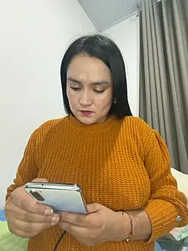 Snapshot of rousee69_ chatting on May 26, 2026, 2:07 am rousee69 online show from May 26, 2026, 2:07 am