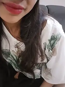 Snapshot of neha_singh0 chatting on June 4, 2026, 8:37 pm neha singh0 online show from June 4, 2026, 8:37 pm