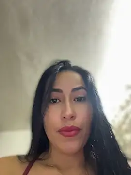 Snapshot of areviklusine1 chatting on July 16, 2026, 11:16 am areviklusine1 online show from July 16, 2026, 11:16 am