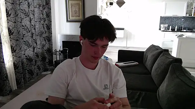 Snapshot of arthur___king chatting on May 22, 2026, 2:01 pm arthur king online show from May 22, 2026, 2:01 pm