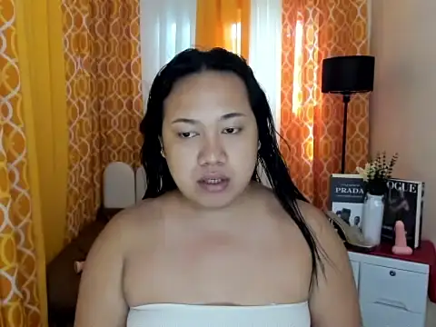 Snapshot of BigCockLexie chatting on June 6, 2026, 5:45 am BigCockLexie online show from June 6, 2026, 5:45 am
