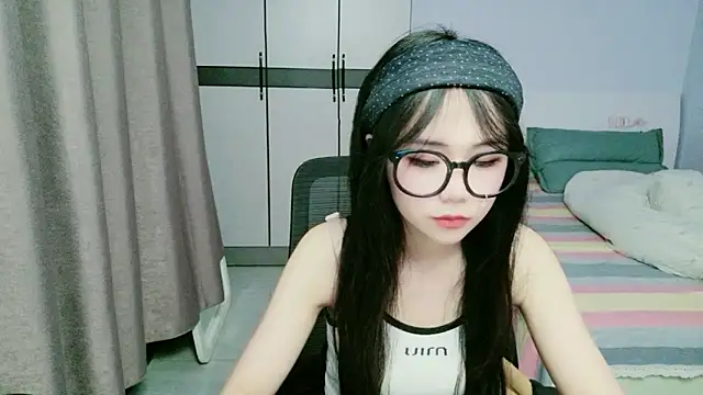 Snapshot of xiaoxiaoyu030 chatting on May 24, 2026, 2:11 pm xiaoxiaoyu030 online show from May 24, 2026, 2:11 pm