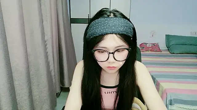 Snapshot of xiaoxiaoyu030 chatting on May 27, 2026, 10:34 am xiaoxiaoyu030 online show from May 27, 2026, 10:34 am