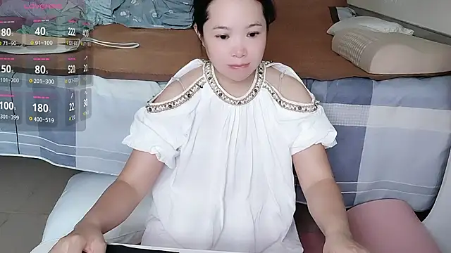 Snapshot of F-Yingying chatting on May 29, 2026, 6:44 am F-Yingying online show from May 29, 2026, 6:44 am