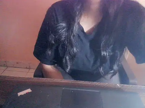 Snapshot of sunshine_dolly chatting on May 22, 2026, 7:59 am sunshine dolly online show from May 22, 2026, 7:59 am