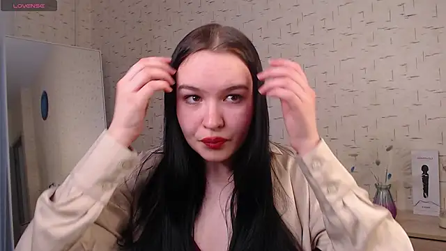 JuliaJelly online show from May 31, 2026, 7:37 am