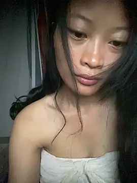 Snapshot of -Lan2k- chatting on May 25, 2026, 11:00 pm -Lan2k- online show from May 25, 2026, 11:00 pm