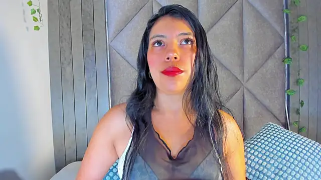 Snapshot of NinaSpicy__ chatting on May 30, 2026, 11:40 am NinaSpicy online show from May 30, 2026, 11:40 am