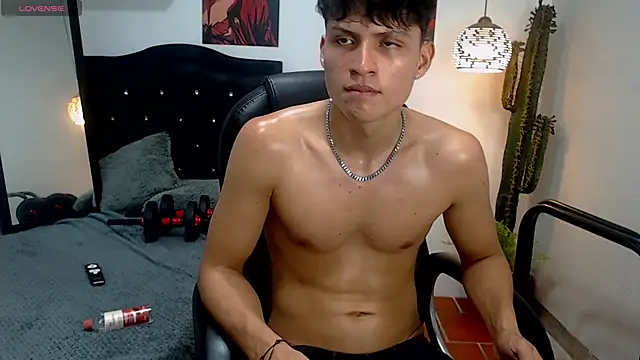 Snapshot of drago_ivan chatting on May 22, 2026, 8:36 pm drago ivan online show from May 22, 2026, 8:36 pm
