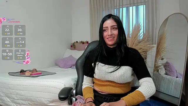 Snapshot of Charlotte_pleasure chatting on May 21, 2026, 10:44 am Charlotte pleasure online show from May 21, 2026, 10:44 am