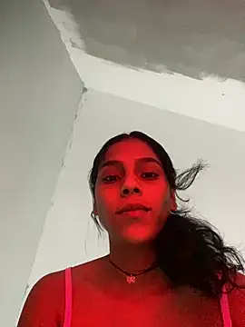 Saray queen1 online show from July 6, 2026, 10:45 pm