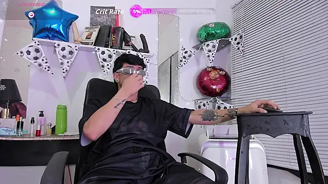 Snapshot of StefanoBigCock chatting on July 9, 2026, 1:48 pm StefanoBigCock online show from July 9, 2026, 1:48 pm