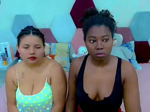sexy duo girl online show from May 23, 2026, 3:56 am