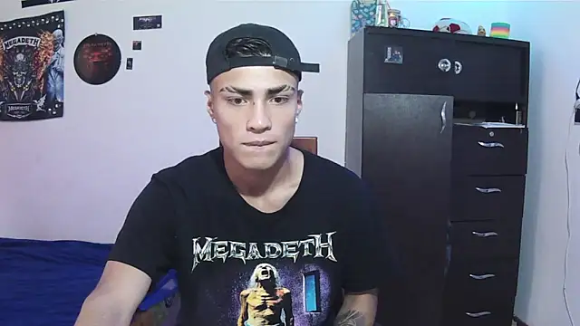 Fenix hardcock online show from June 3, 2026, 2:33 pm