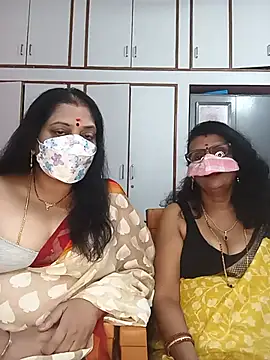 Snapshot of Kannada_telugu_lesbians chatting on June 5, 2026, 3:51 pm Kannada telugu lesbians online show from June 5, 2026, 3:51 pm