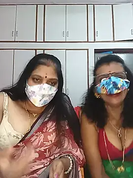 Snapshot of Kannada_telugu_lesbians chatting on June 6, 2026, 4:55 pm Kannada telugu lesbians online show from June 6, 2026, 4:55 pm