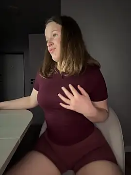Snapshot of cherry_rrrrrr chatting on May 25, 2026, 10:54 am cherry rrrrrr online show from May 25, 2026, 10:54 am