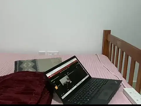 ladymystiquee1 online show from July 9, 2026, 6:12 pm