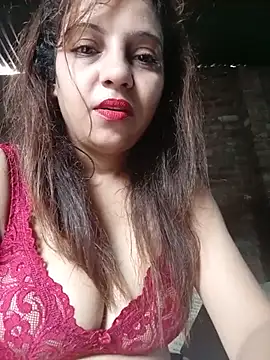 Snapshot of tanya2610 chatting on July 6, 2026, 9:17 am tanya2610 online show from July 6, 2026, 9:17 am