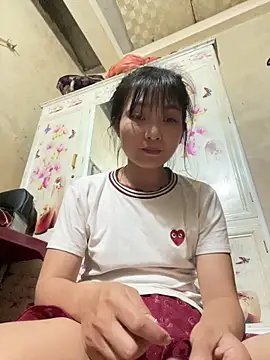 My-cute online show from May 26, 2026, 2:13 pm
