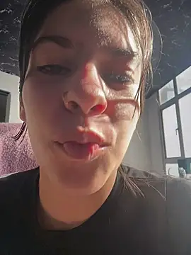 Stefany LS online show from July 13, 2026, 1:14 pm
