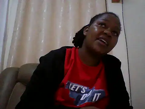 Snapshot of sexy_dove chatting on July 13, 2026, 4:43 pm sexy dove online show from July 13, 2026, 4:43 pm