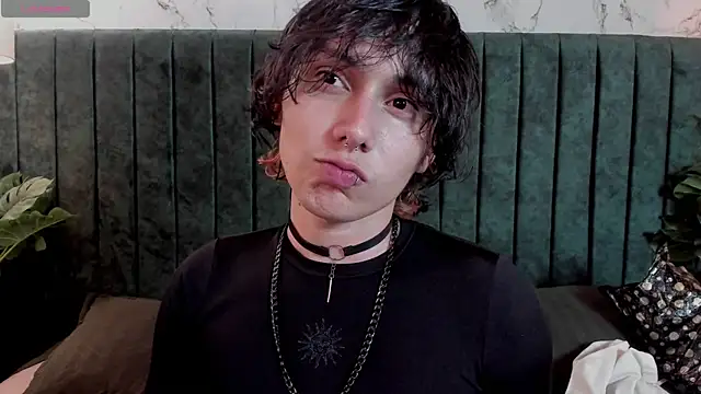Snapshot of Brunodeluca_ chatting on July 15, 2026, 8:03 pm Brunodeluca online show from July 15, 2026, 8:03 pm