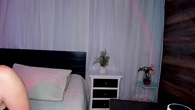 EvaSoto online show from July 2, 2026, 6:58 pm