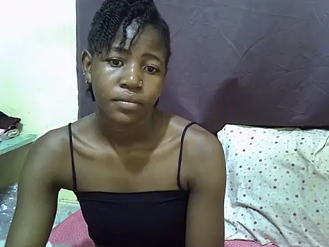 Snapshot of Sweet-tatiana chatting on July 12, 2026, 8:05 am Sweet-tatiana online show from July 12, 2026, 8:05 am