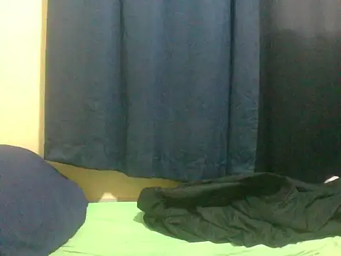 Snapshot of naughty-slender chatting on May 25, 2026, 2:50 am naughty-slender online show from May 25, 2026, 2:50 am